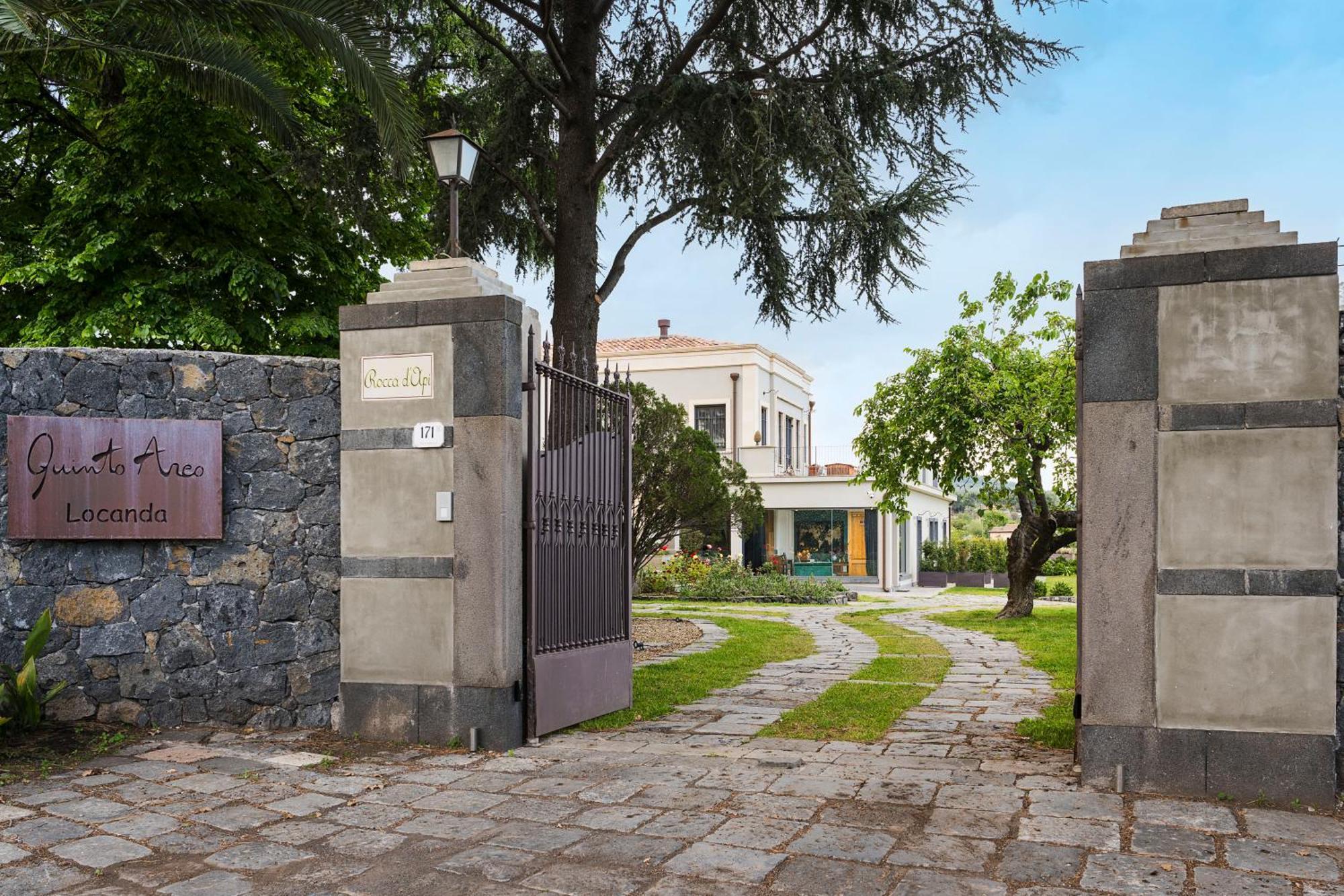 Locanda Quinto Arco Zafferana Etnea Exterior photo